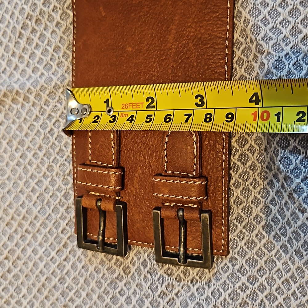 **SOLD** wide saddle hide leather belt, to fit 32-35in waist 12-14 brass buckles - Picture 16 of 16